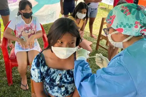 La Dirección de Prevención y Control de Cáncer hace un llamado a los padres de familia a informarse sobre la importancia de esta vacuna en la vida de las niñas. Foto: ANDINA/Difusión