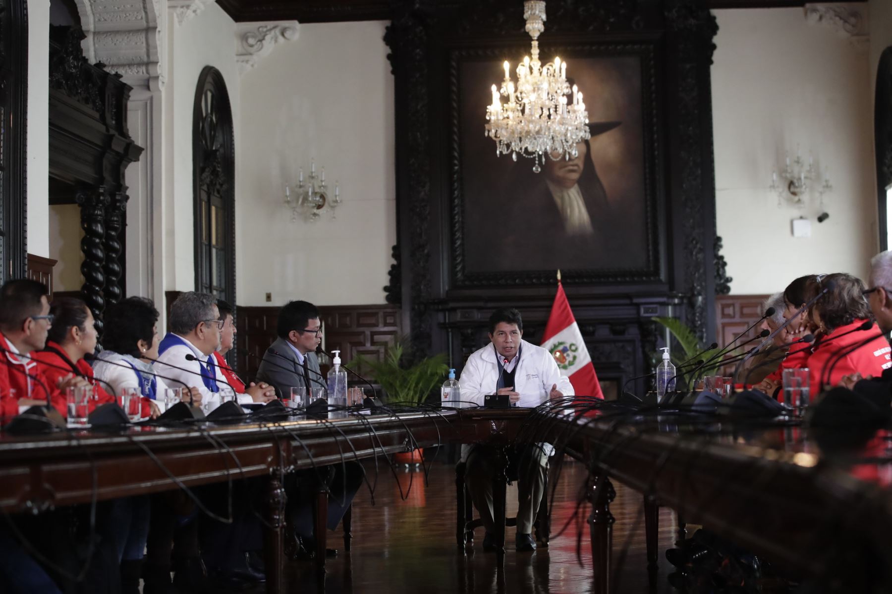 Presidente de la República, Pedro Castillo Terrones, sostiene reunión con representantes de trabajadores del sector Salud.
Foto: ANDINA / Prensa Presidencia