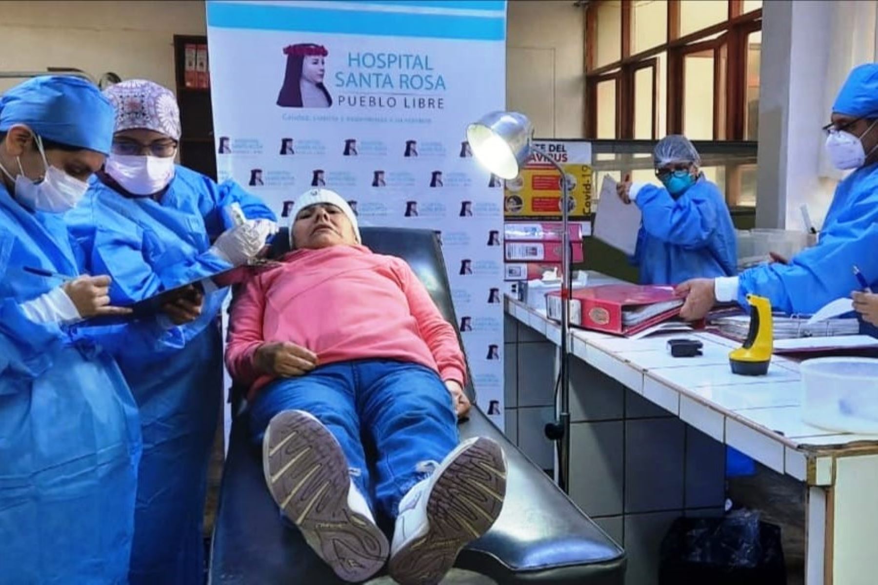 Odontólogos del Hospital Santa Rosa evalúan a 78 adultos con discapacidad. Foto: ANDINA/Difusión.