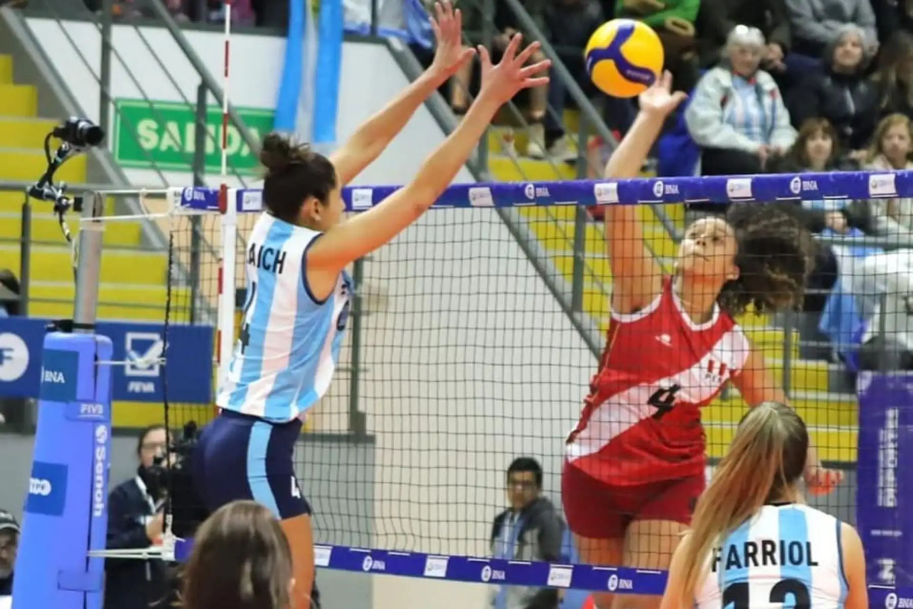 Si Colombia gana a Perú, las locales ya se asegurarán un lugar en los Panamericanos. Foto: Federación peruana de voleibol