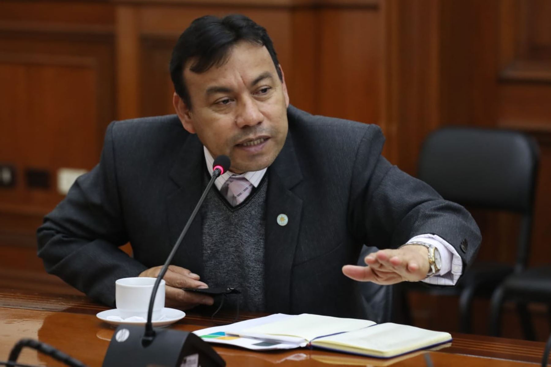 Ministro de Justicia califica de desatinadas declaraciones de Antauro Humala