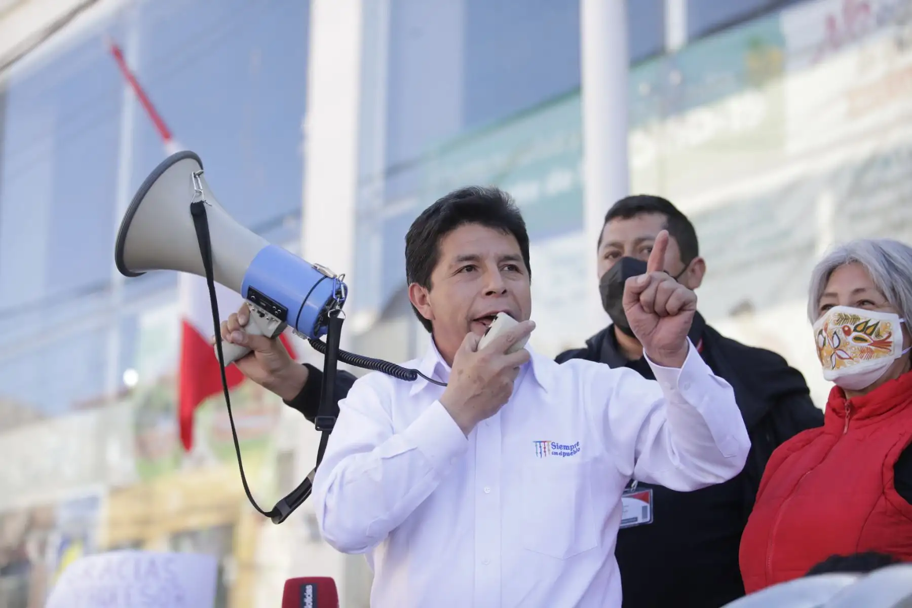 Presidente Pedro Castillo sostiene encuentro con comerciantes del Mercado Municipal San Martín de Porres, región Arequipa
Foto: ANDINA/Prensa Presidencia