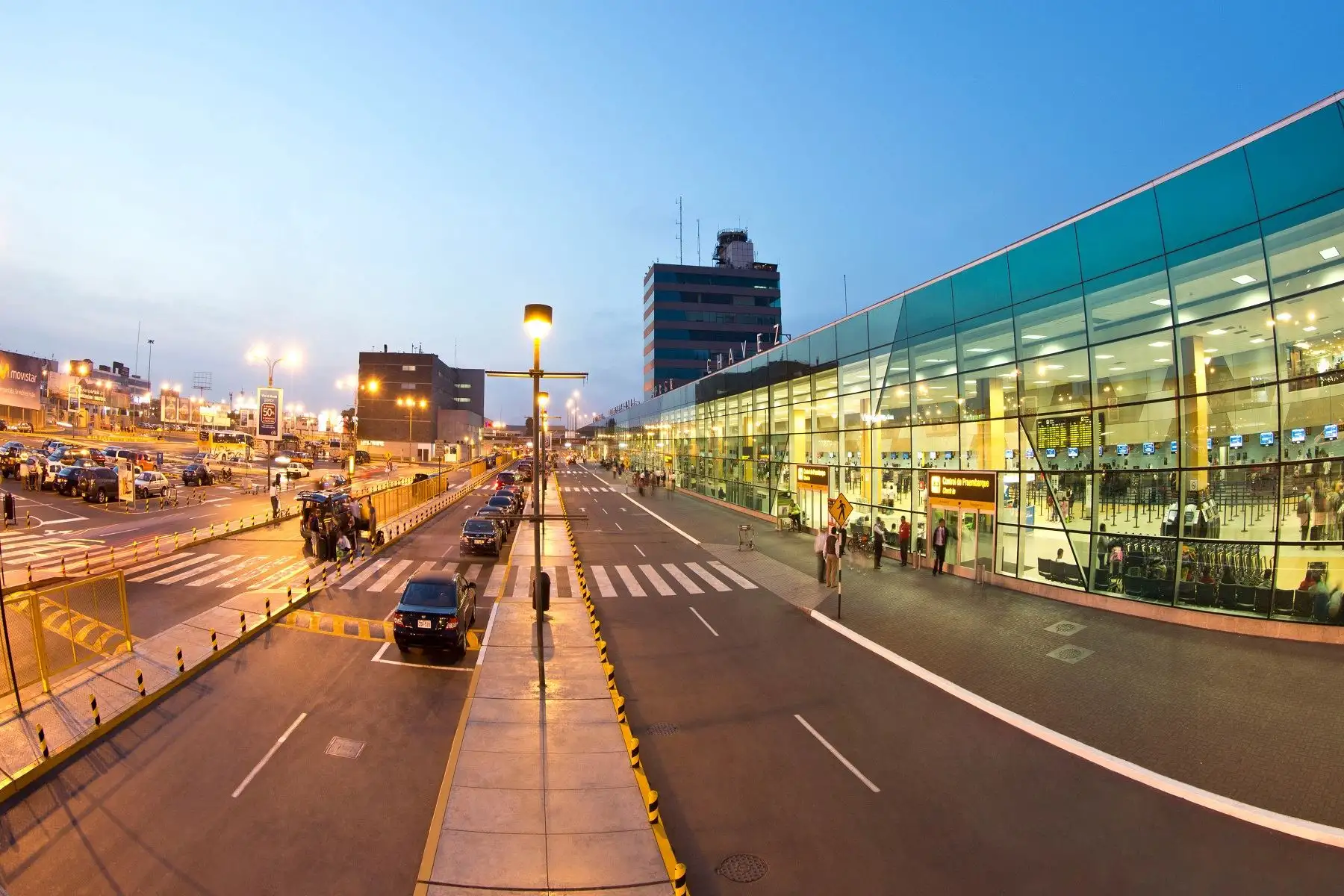 Aeropuerto Jorge Chávez.