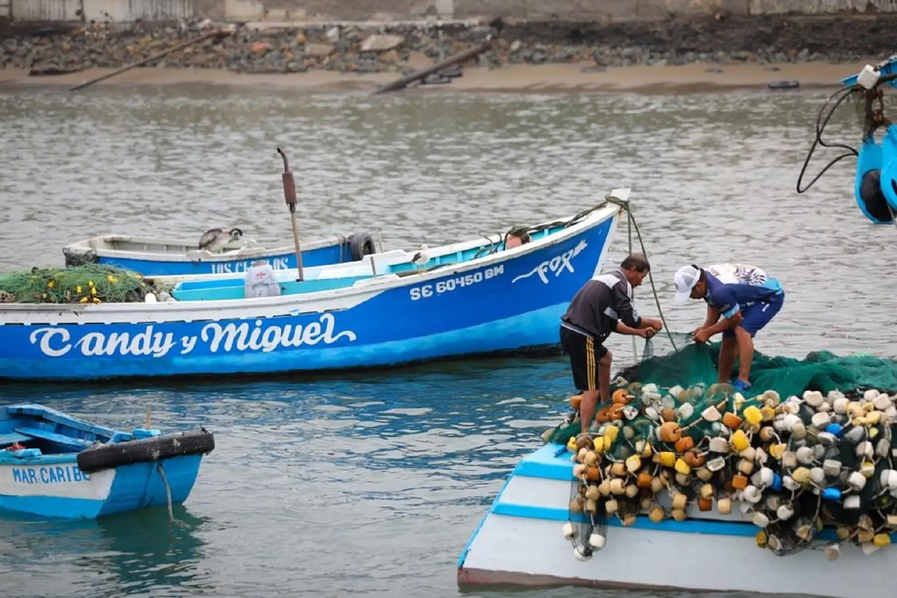 Pescadores artesanales reciben subvención económica de 500 soles. Foto: ANDINA/Difusión