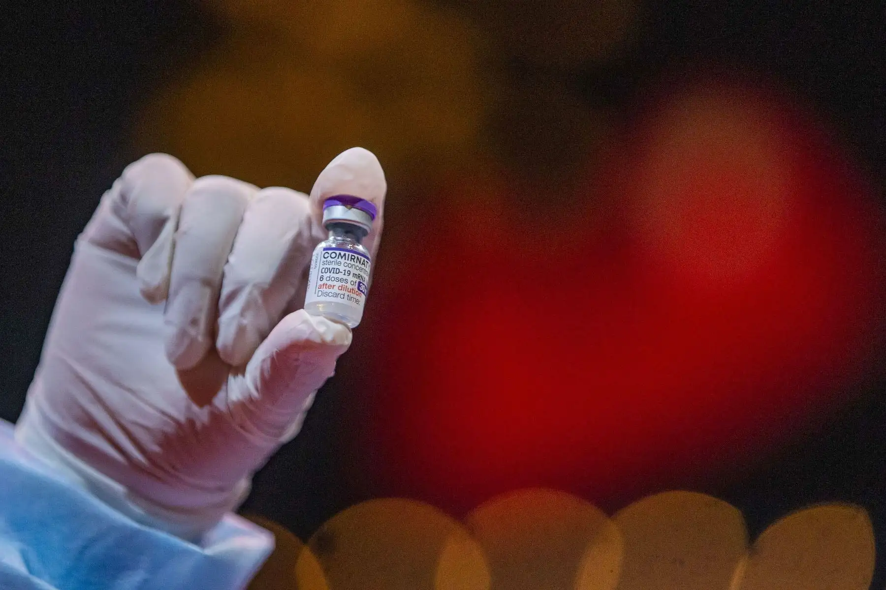 El Ministerio de Salud  y el Circo La Tarumba, unen esfuerzos para reforzar la vacunación en la población tanto contra la covid-19 como la vacunación regular, para lo cual los artistas del circo motivarán a las personas que acuden a sus funciones a que se vacunen.
Foto: ANDINA/Carla Patiño Ramírez