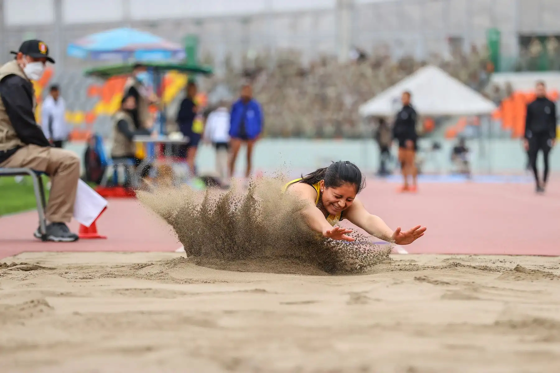 Cadetes, alumnos y personal del Servicio Militar Voluntario del Ejército, Marina de Guerra y Fuerza Aérea participarán de competencias como atletismo, básquet, fútbol, vóley, natación, tiro, lucha libre. 
Foto: ANDINA/Andrés Valle