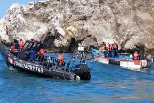 Las naves que participaron en el operativo son la patrullera marítima BAP Río Tumbes y la patrullera costera BAP Chala.