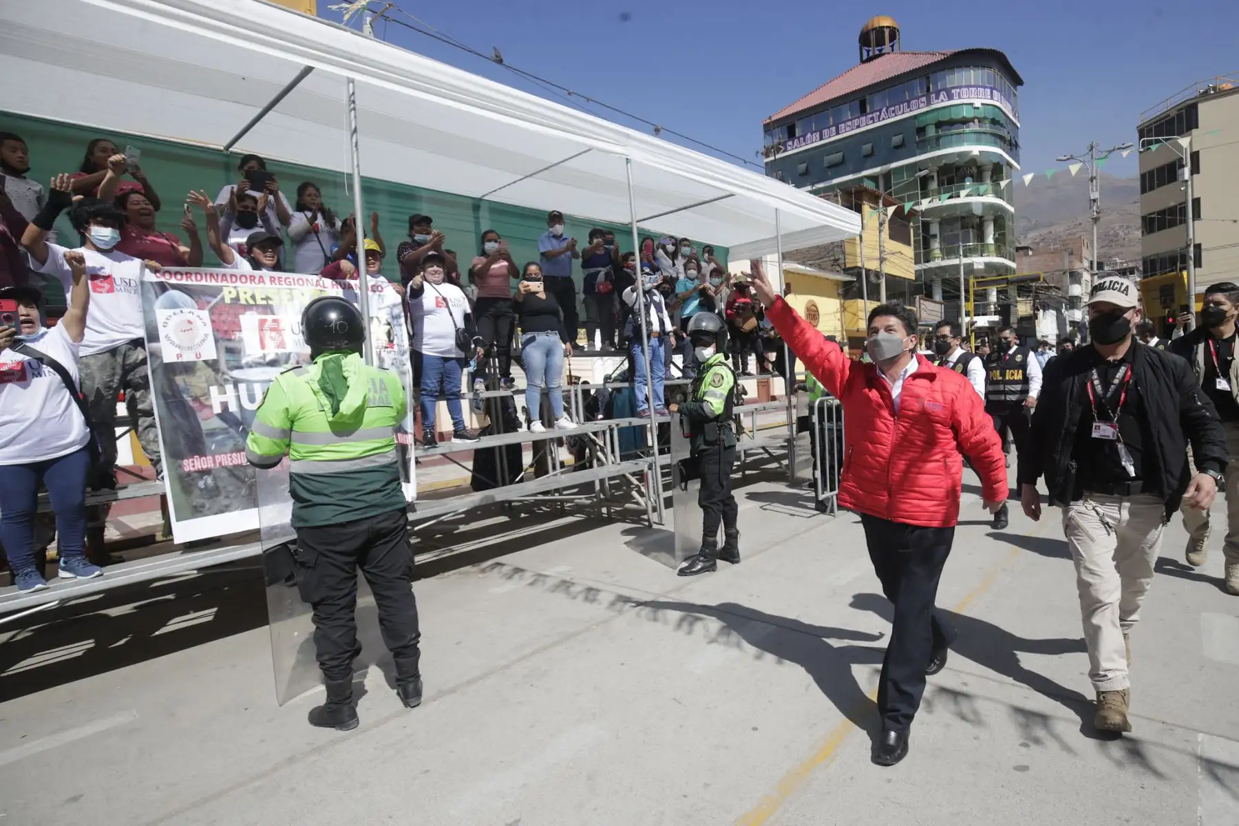 Presidente Pedro Castillo llega a Huánuco para cumplir nutrida agenda de trabajo.
Foto: ANDINA/Prensa Presidencia