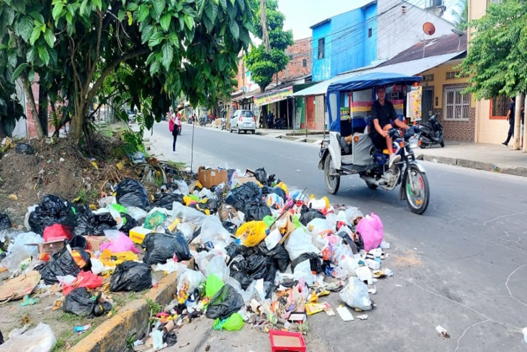 En diversas ciudades del país se ha agudizado el problema de basura acumulada y que no es recogida por las autoridades. Cortesía