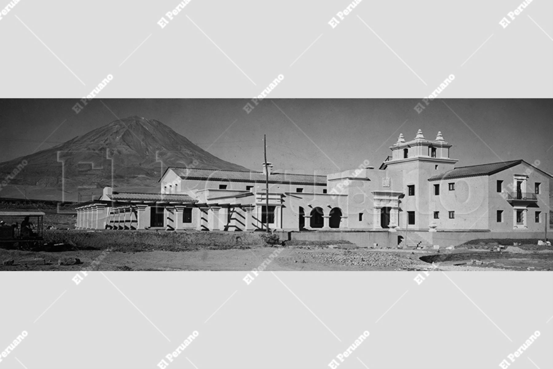 Arequipa - octubre 1940 / Hotel para turistas en la calle De Jesús, es una de las más bellas construcciones modernas de la ciudad de Arequipa. 
Foto: Archivo Histórico / El Peruano