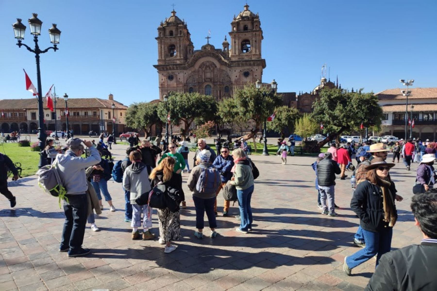 Cerca de 400,000 turistas recibió la ciudad de Cusco en los cuatro primeros meses de este año, una cifra ligeramente menor a la registrada en igual periodo de 2022. ANDINA/Archivo