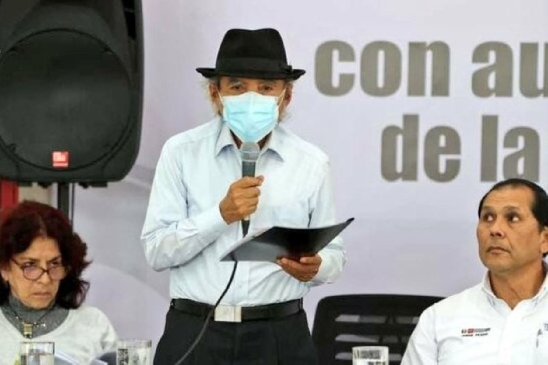 El ministro del Ambiente, Modesto Montoya, participó en la reunión ejecutiva con las autoridades y representantes de la sociedad civil de la provincia de Leoncio Prado, Huánuco. Foto: Minam