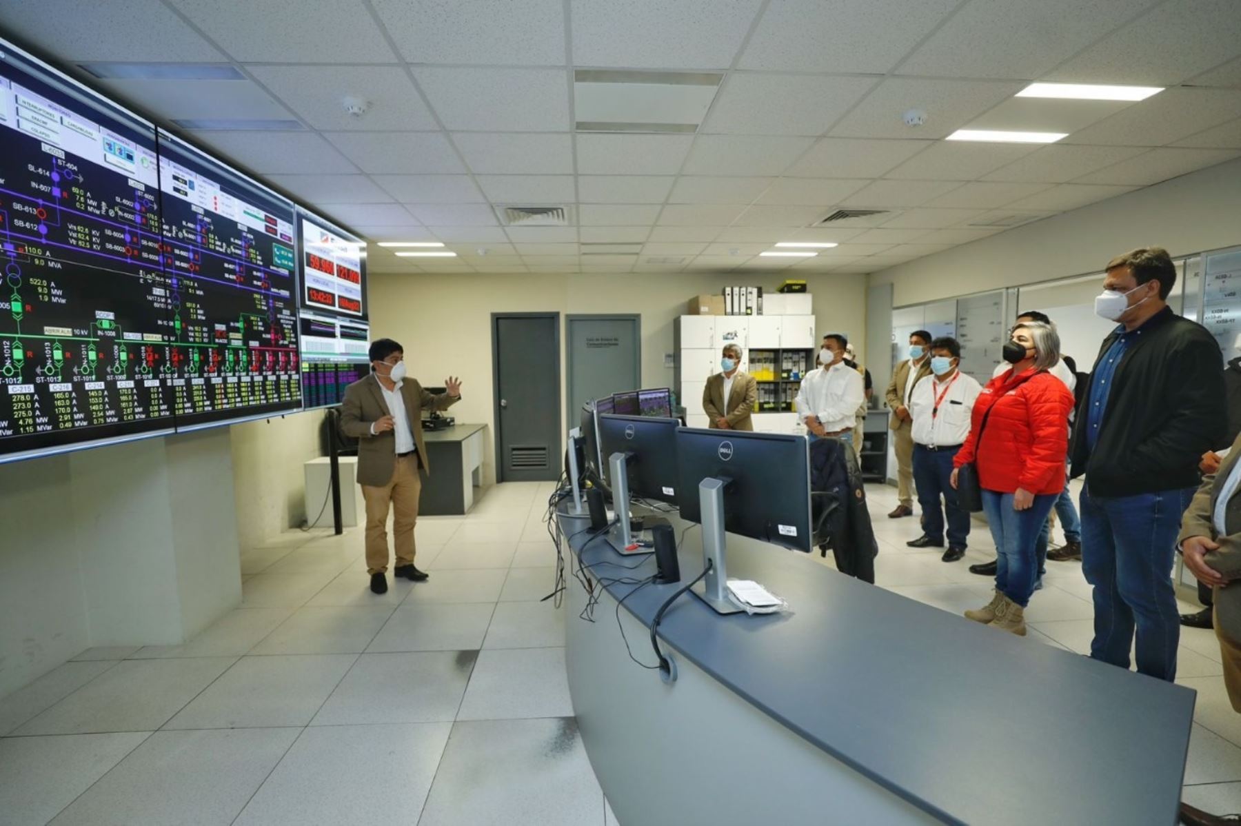 Ministra de Energía y Minas, Alessandra G. Herrera visitó las instalaciones de ENSA en Chiclayo. Foto: Cortesía.