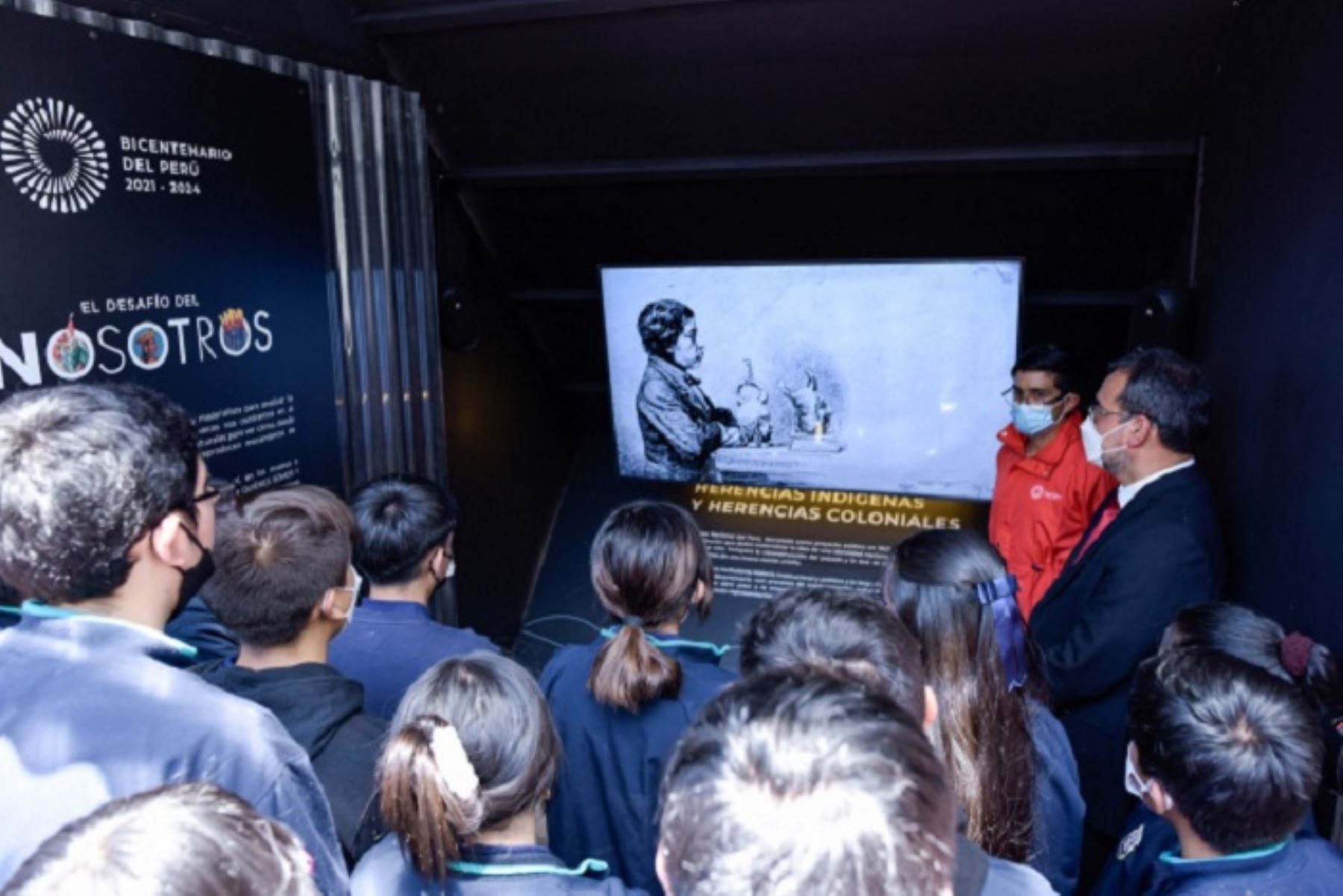 La exposición itinerante “El desafío del nosotros” ya ha recorrido las ciudades de Ayacucho, Junín y Piura.