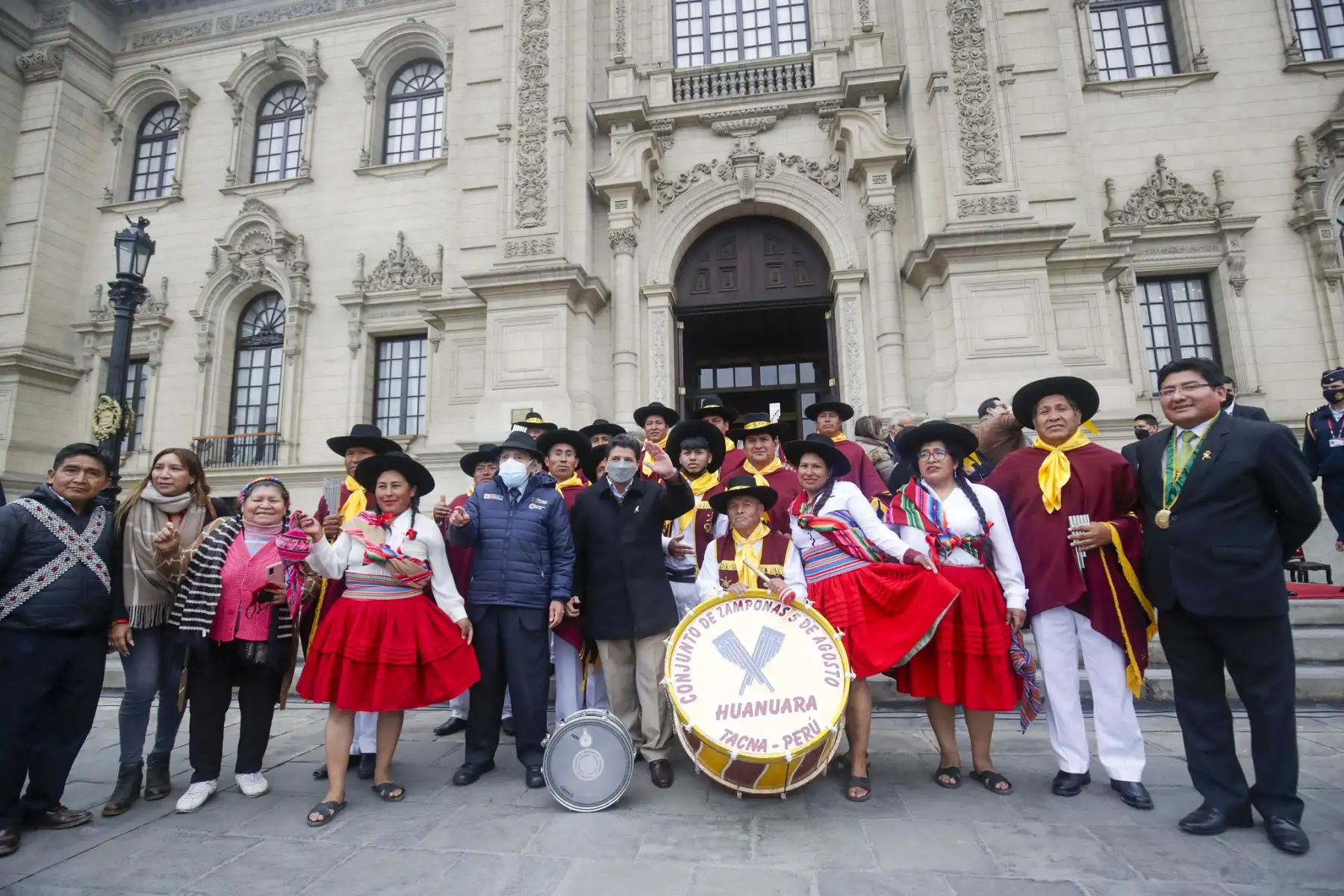 El presidente de la República, Pedro Castillo, participa en acto por aniversario de reincorporación de Tacna al Perú, en Palacio de Gobierno. Foto: ANDINA/Prensa Presidencia