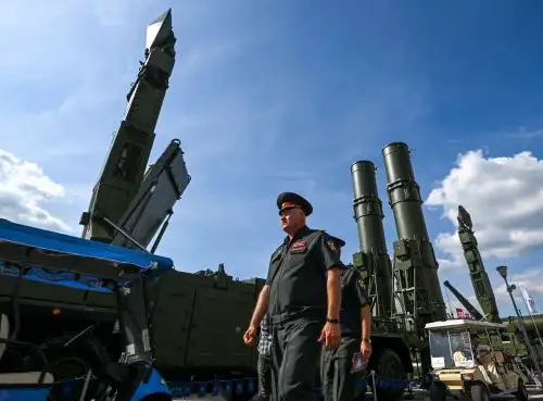 El ministerio chino aseguró que también participarán en las maniobras India, Bielorrusia, Mongolia y Tayikistán, entre otros. Foto: AFP