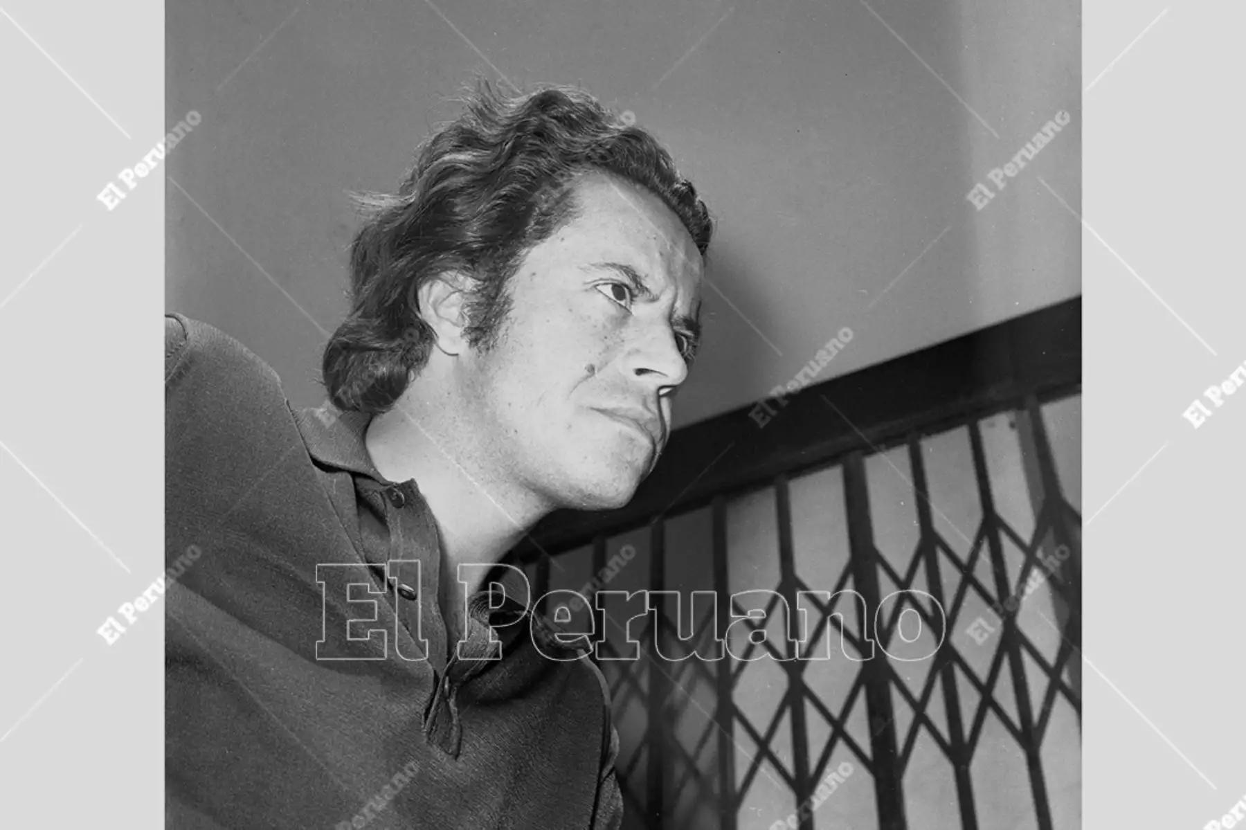 Lima - 8 abril 1975 /  Poeta César Calvo, miembro de la generación del 60, militante comunista, autor de "Los lobos aullan contra Bulgaria" y "Puerta de Viaje".  Foto: Archivo Histórico de El Peruano / Virgilio Molero