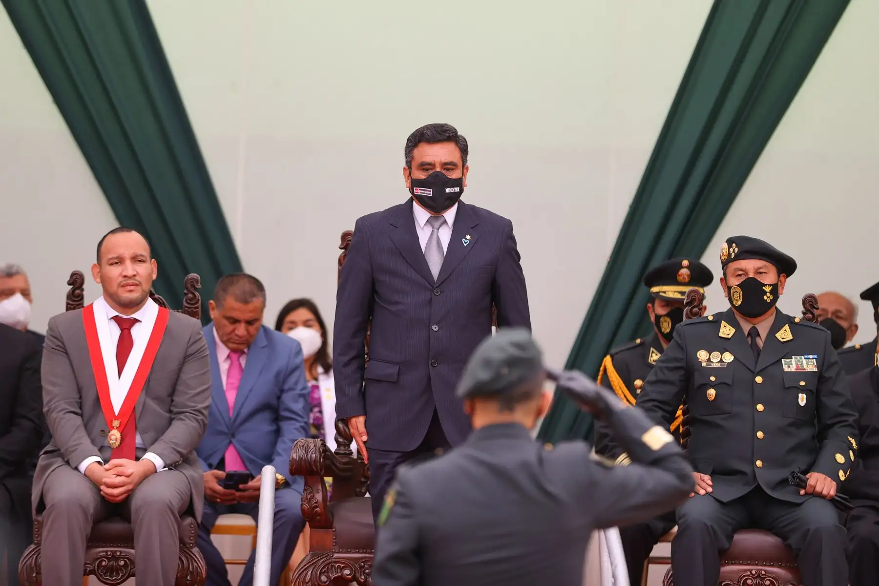 Con la presencia del Ministro del Interior, Willy Huerta Olivas y el Comandante General PNP, General de Policía, Luis Vera Llerena, la Policía Nacional del Perú, a través de la Región Policial Lima llevó a cabo la Ceremonia por el 19° Aniversario del Escuadrón Verde.
Foto: ANDINA/Andrés Valle