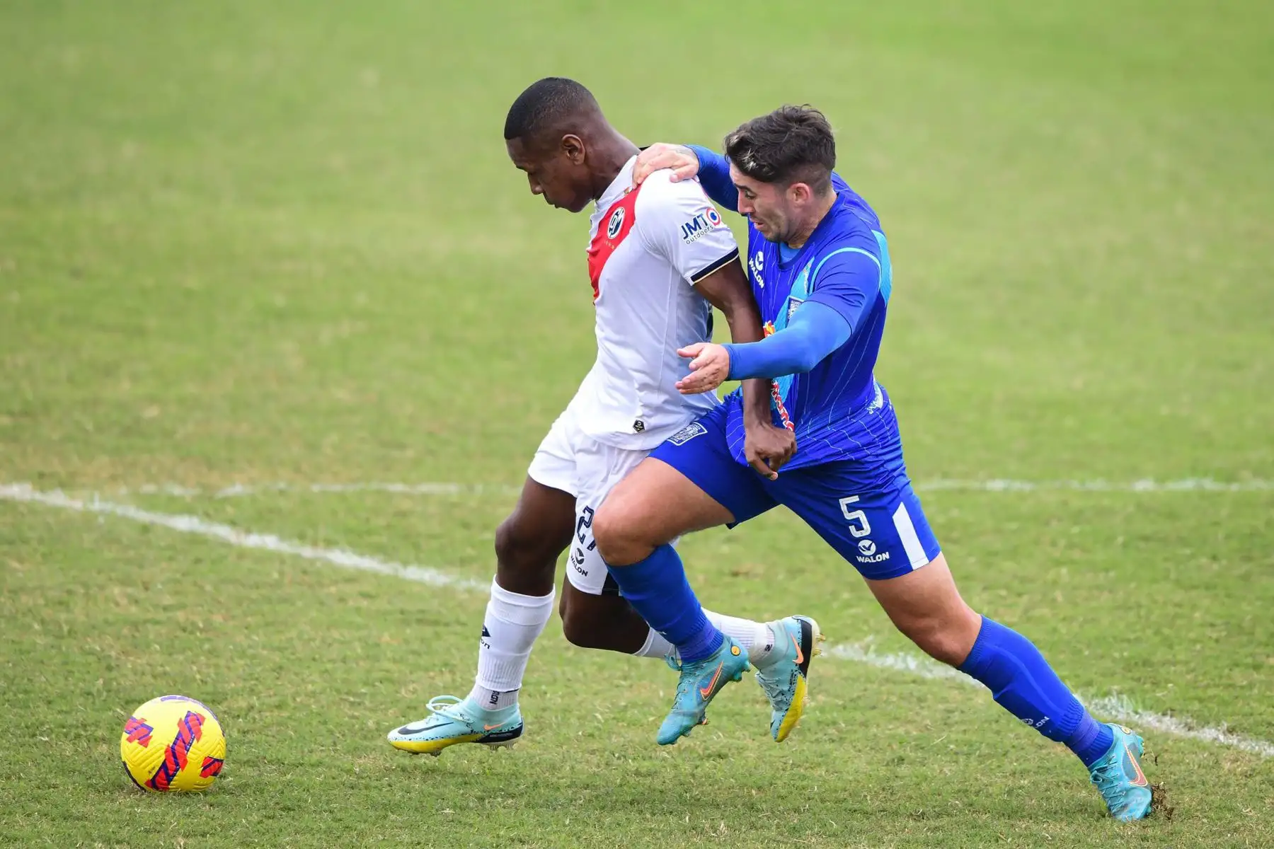 Deportivo Municipal se  enfrenta al club Alianza Atlético en partido de la fecha 8 del Torneo Clausura en el Estadio Iván Elías Moreno. 
Foto: Liga 1