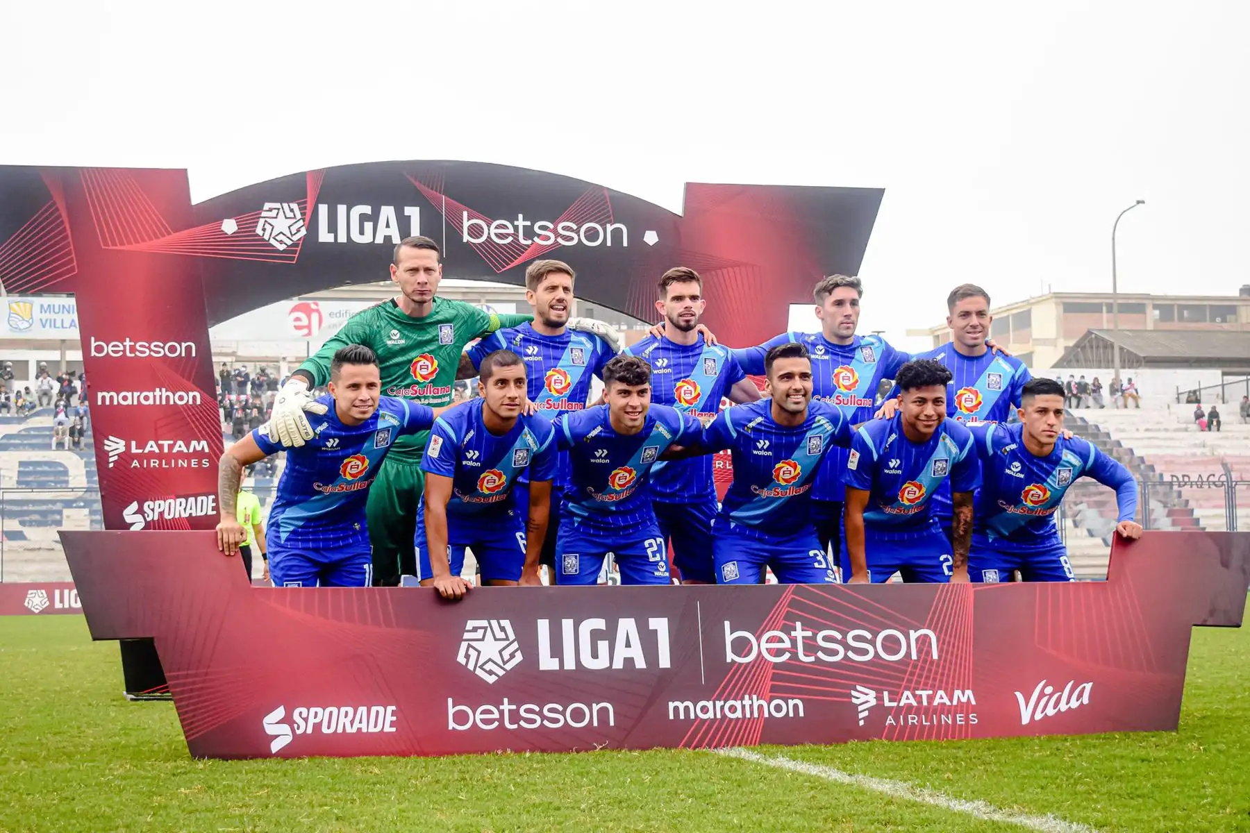 Equipo del club Alianza Atlético listo para enfrentar a Deportivo Municipal por la fecha 8 del Torneo Clausura en el Estadio Iván Elías Moreno. 
Foto: Liga 1