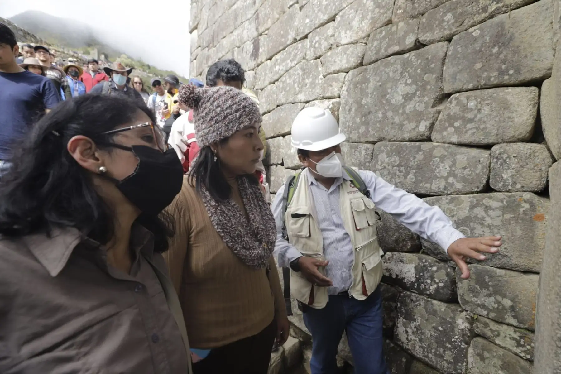 La ministra de Cultura, Betssy Chavez, llegó a la región Cusco para cumplir su compromiso de impulsar acuerdos en relación a temas del sector. Foto: ANDINA/Mincul