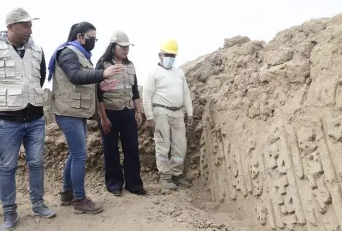 La ministra de Cultura, Betssy Chavez, visitó la ciudad de Trujillo para supervisar la ejecución de las obras de los proyectos de inversión de la Huaca Takaynamo y el Conjunto amurallado Utzh-An