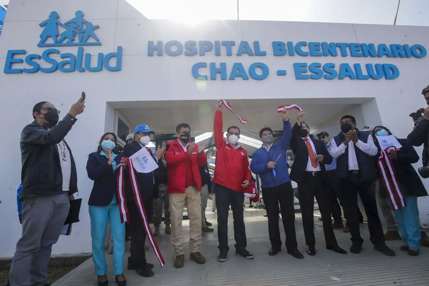 Presidente de la República, Pedro Castillo, inaugura el Hospital Bicentenario Chao de EsSalud, en la región La Libertad.
Foto: ANDINA/Prensa Presidencia