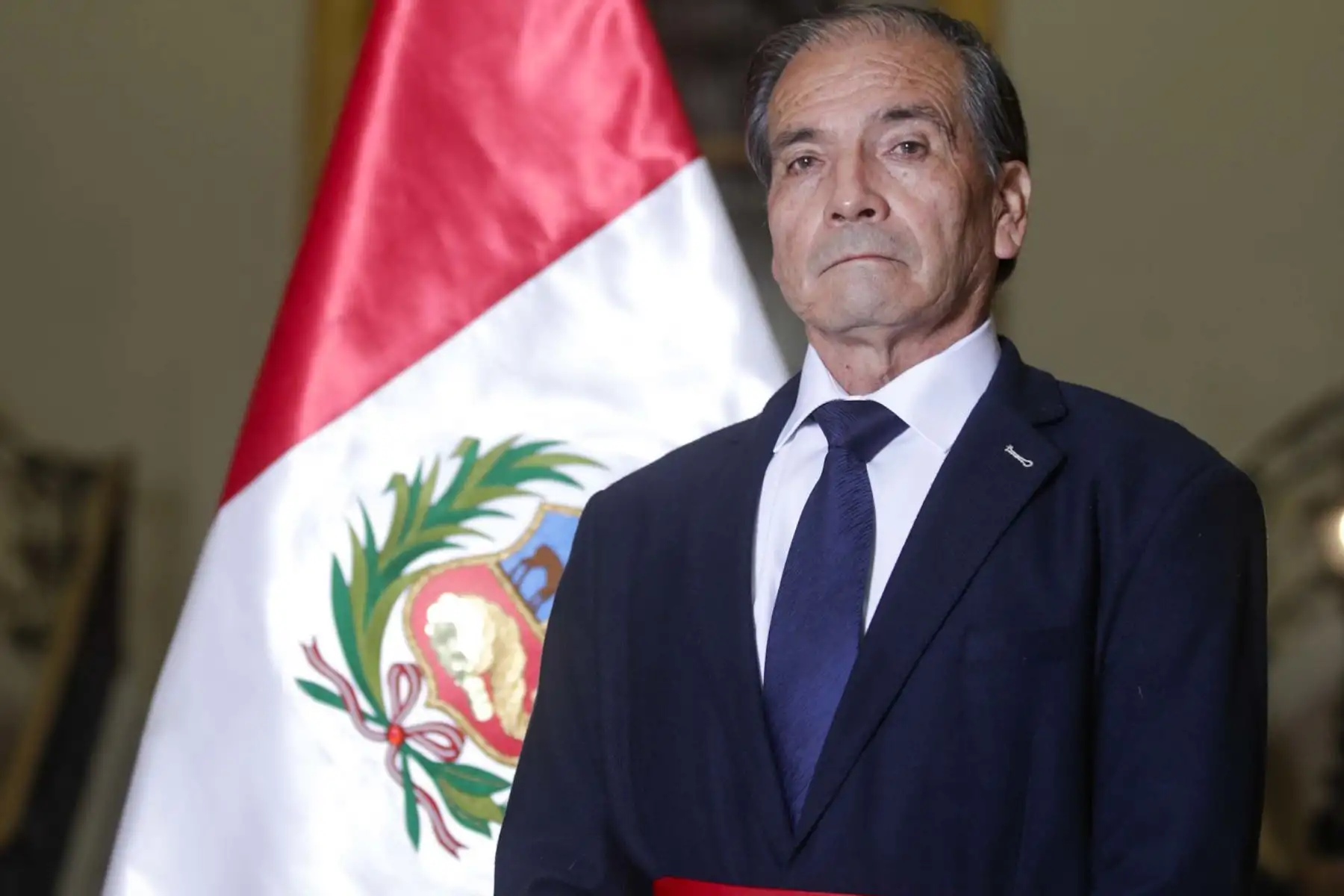 El nuevo ministro del Ambiente, Wilbert Rozas, es agrónomo egresado de la Universidad San Antonio Abad (Cusco) y fue congresista del Frente Amplio entre 2016 y 2019. En el período 2018-2019 presidió la Comisión de Pueblos Andinos, Amazónicos, Afroperuano, Ambiente y Ecología. Foto: ANDINA/Prensa Presidencia