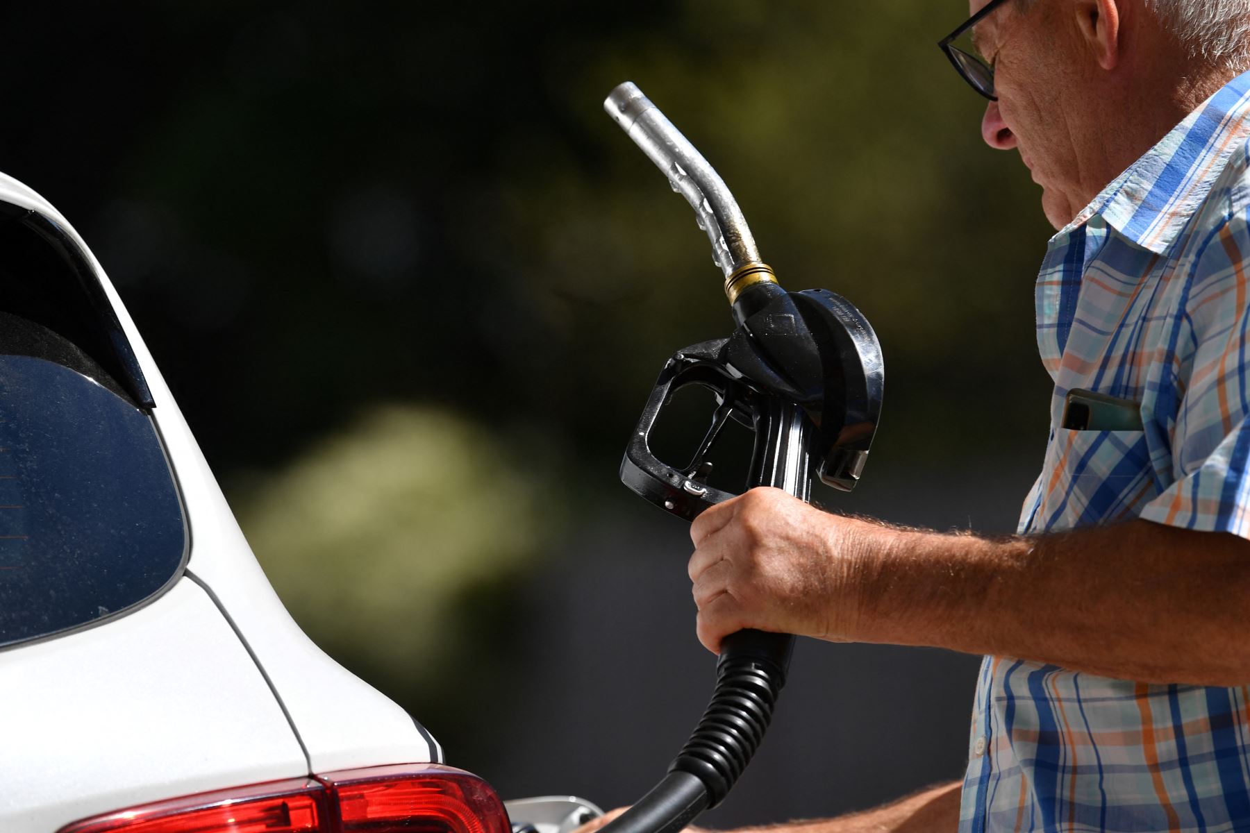 General Motors ya anunció en enero de 2021 su intención de no construir más vehículos de emisiones contaminantes para 2035, Foto: AFP