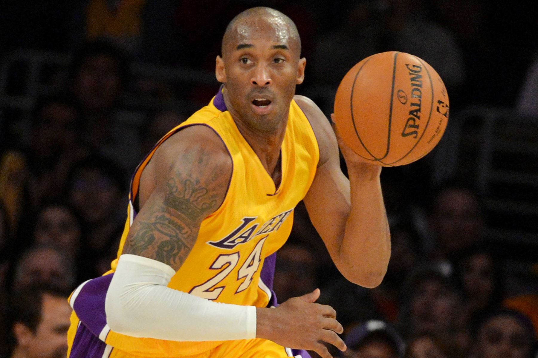 La muerte a los 41 años de Kobe Bryant, leyenda de los Lakers de Los Ángeles y considerado uno de los mejores basquetbolistas de la historia, causó una congoja en todo el mundo. Foto: AFP
