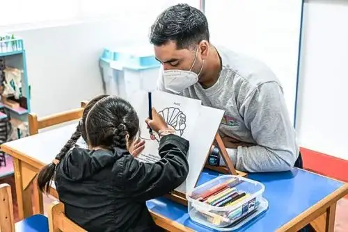 Muchos comportamientos atípicos de los niños con TEA se relacionan con sus problemas de comunicación, dice experto. Foto: ANDINA/archivo.