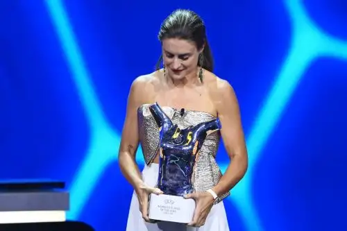 Alexia Putellas conserva su galardón de Jugadora del Año UEFA