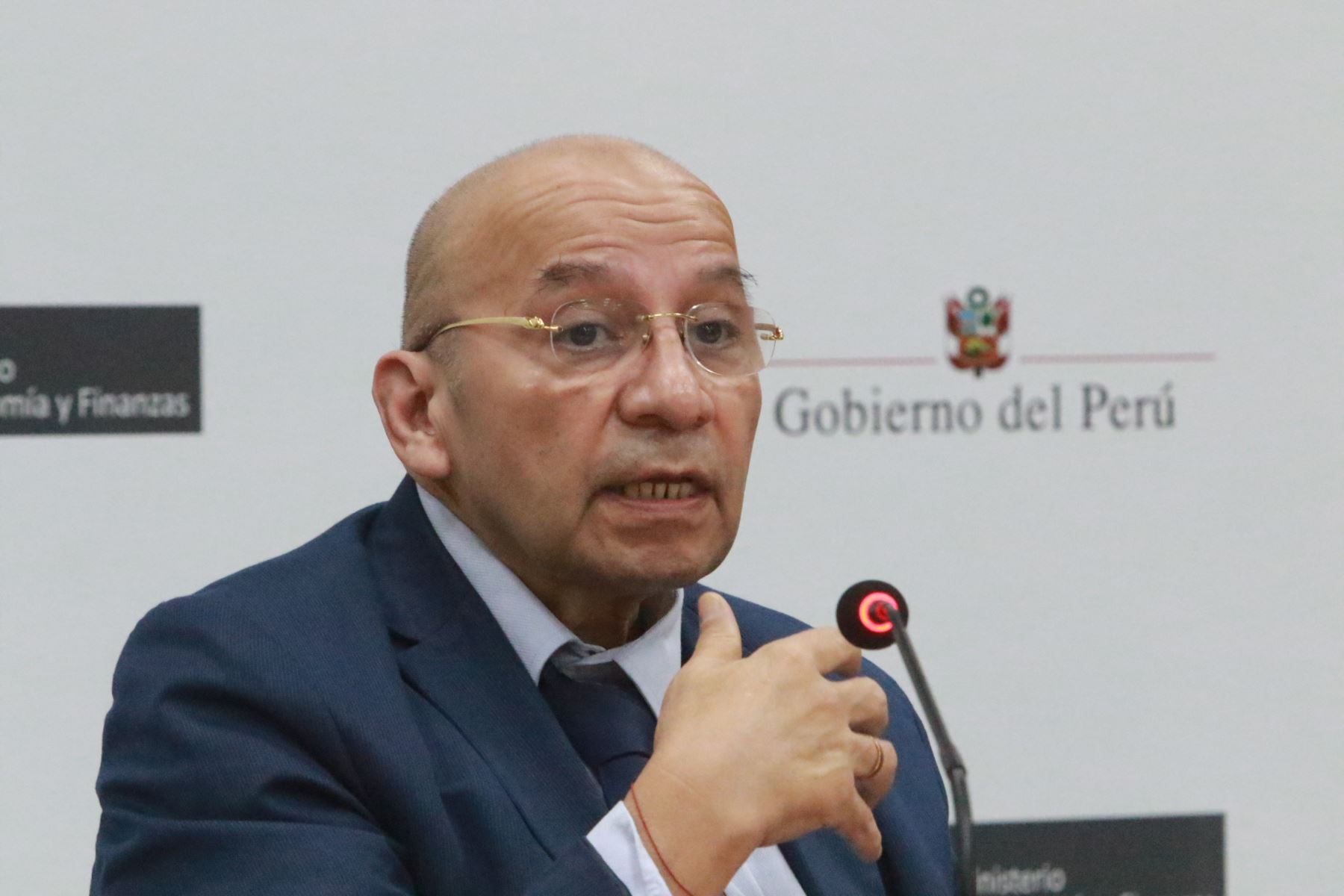 Ministro de Economía y Finanzas, Kurt Burneo. ANDINA/Héctor Vinces