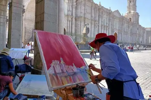 Los participantes en el Concurso de Pintura Rápida de Acuarela Teodoro Núñez Ureta elaboraron un cuadro en acuarela en ocho horas. Foto: ANDINA/Cortesía Rocío Méndez