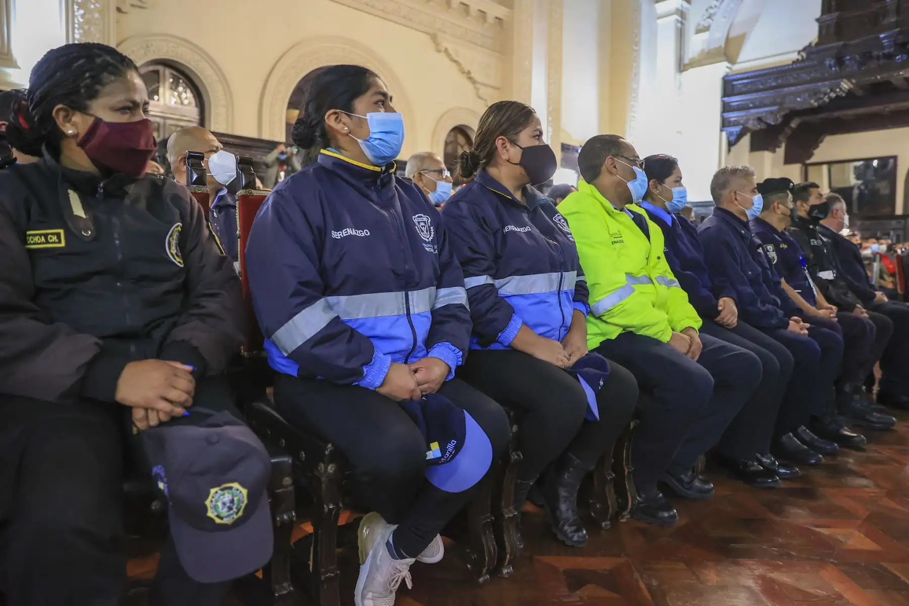 En Palacio de Gobierno, presidente de la República, Pedro Castillo, suscribe Decreto Supremo que aprueba el Reglamento de la Ley N° 31297, Ley del Servicio de Serenazgo Municipal.
Foto: ANDINA/ Prensa Presidencia