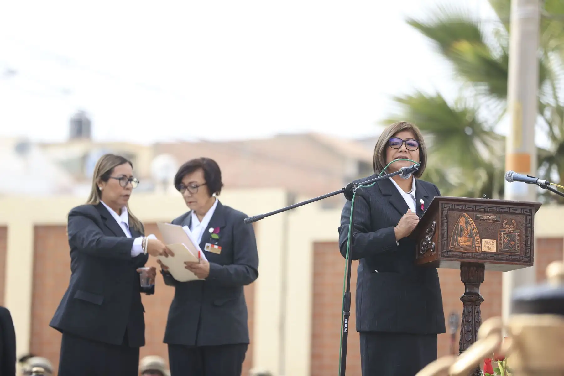 Presidente de la República, Pedro Castillo, participa en homenaje a la mujer tacneña por el 93° aniversario de la reincorporación de Tacna al Perú. Foto: Presidencia Perú/Carla Patiño