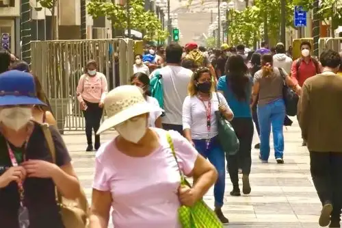 Covid-19: oficializan uso opcional de mascarilla en lugares abiertos y colegios. Foto: ANDINA/Difusión.