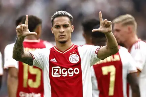 Antony Matheus Dos Santos se convirtió en nuevo jugador del Manchester United
