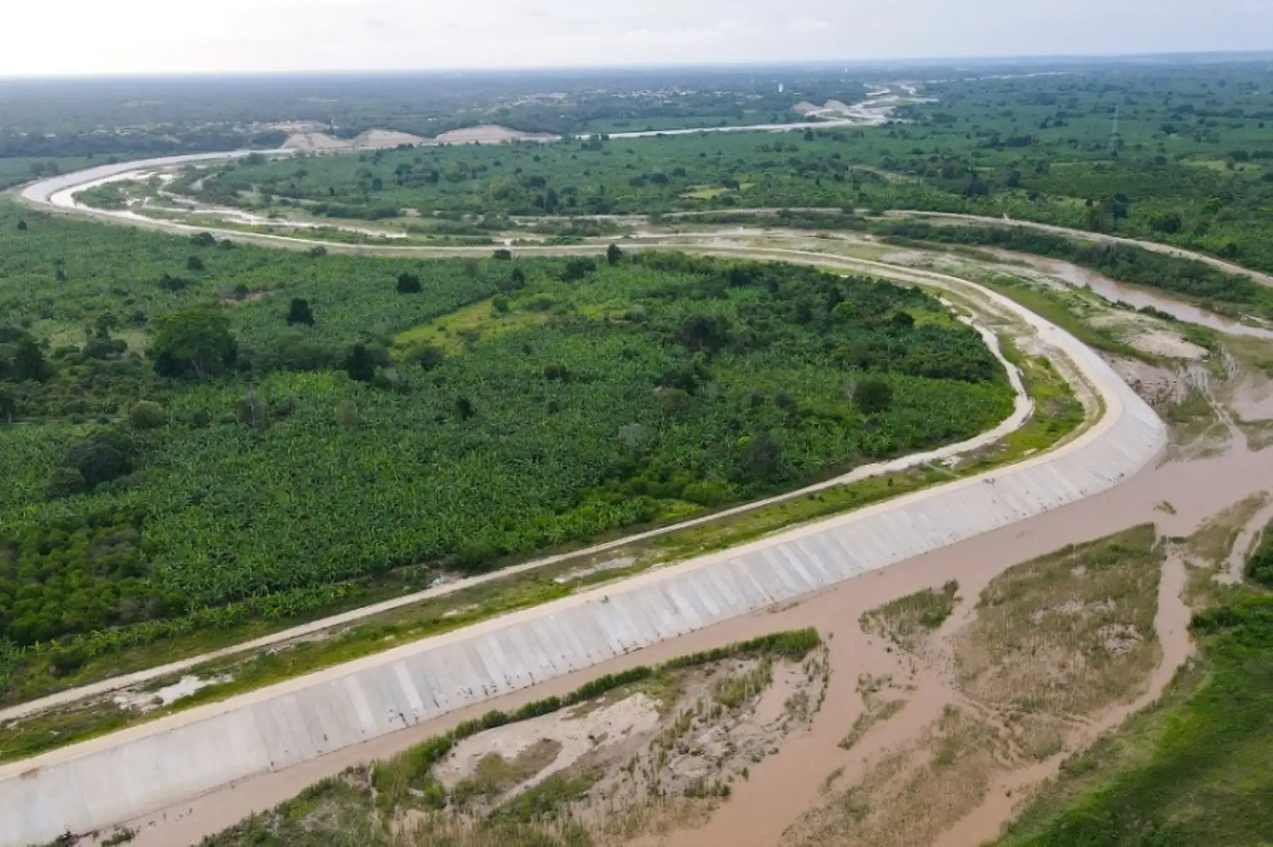 La Autoridad para la Reconstrucción con Cambios (ARCC) ejecutará proyectos de infraestructura natural en 17 cuencas de la costa y sierra del norte y centro del país, que permitirán contar con 89,000 hectáreas restauradas o protegidas.