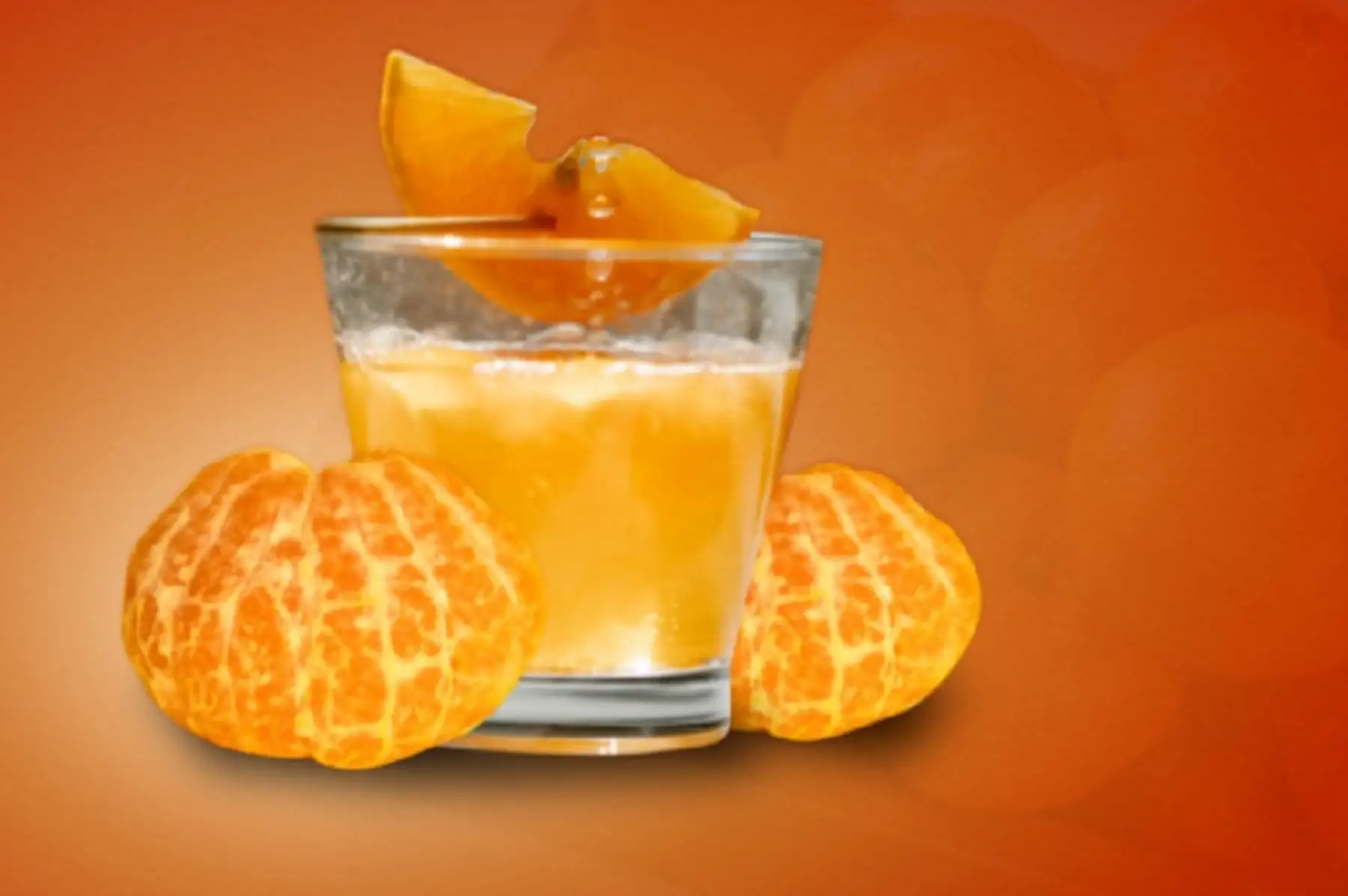 El Instituto Tecnológico de la Producción (ITP) del Ministerio de la Producción (Produce), a través de la Unidad Técnica de Huaura, desarrolló un licor de mandarina de la variedad tango, la cual se convierte en un producto nutracéutico que refuerza el sistema inmune por su gran contenido de vitamina C. Foto: ITP.