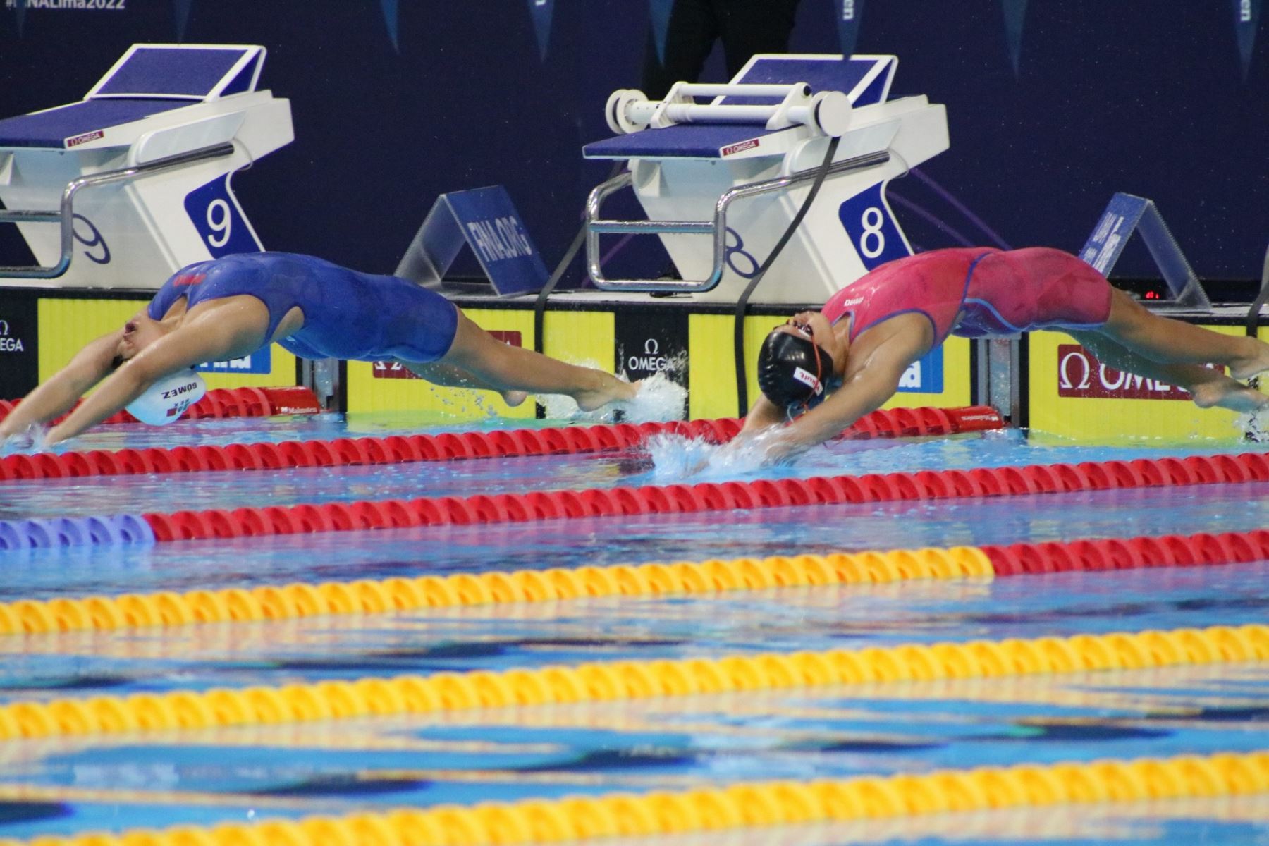 Alexia Sotomayor accedió a la final en los 100 metros espalda
