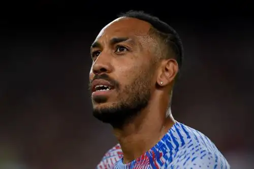Pierre-Emerick Aubameyang salió lastimado tras sufrir un robo en su casa