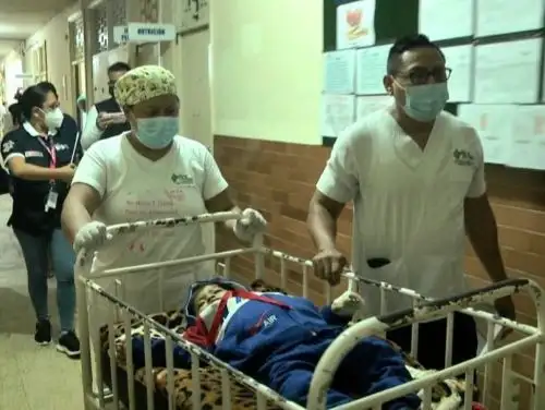 Desde Iquitos trasladan a Lima a menor de 2 años diagnosticado con ascitis y que requiere de tratamiento especializado. Foto: Elvis Noronha