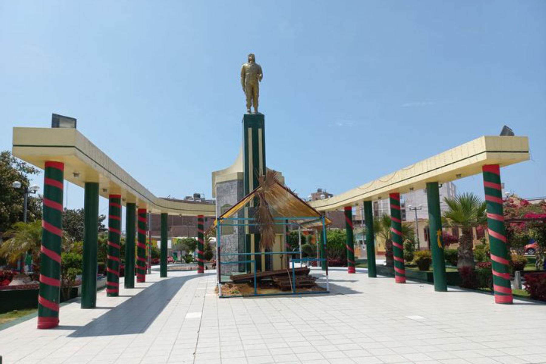 Plaza principal del distrito de Pimentel, ubicado en la provincia de Chiclayo, región Lambayeque. Foto: INTERNET/Medios