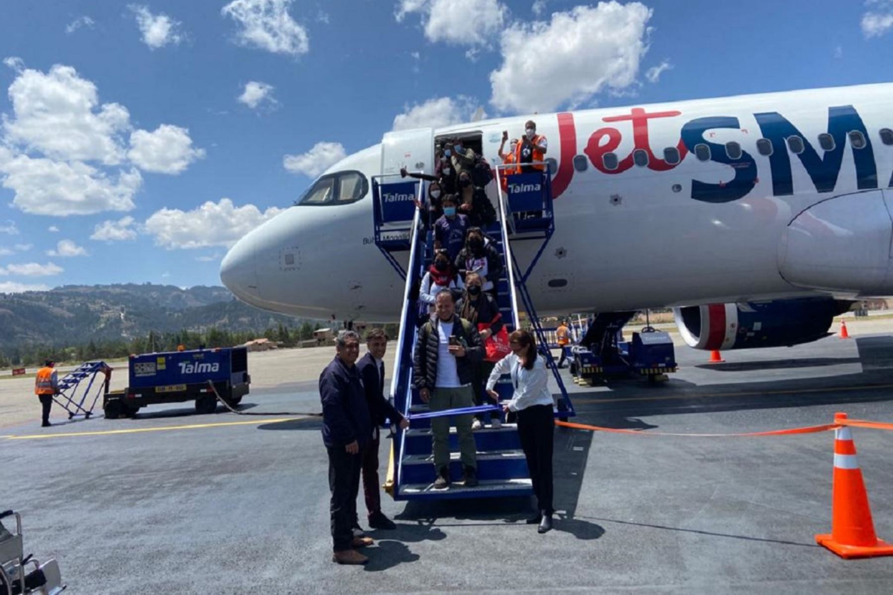 Llegada del vuelo inaugural a Cajamarca desde Lima, de la aerolínea JetSMART. Foto: Cortesía.