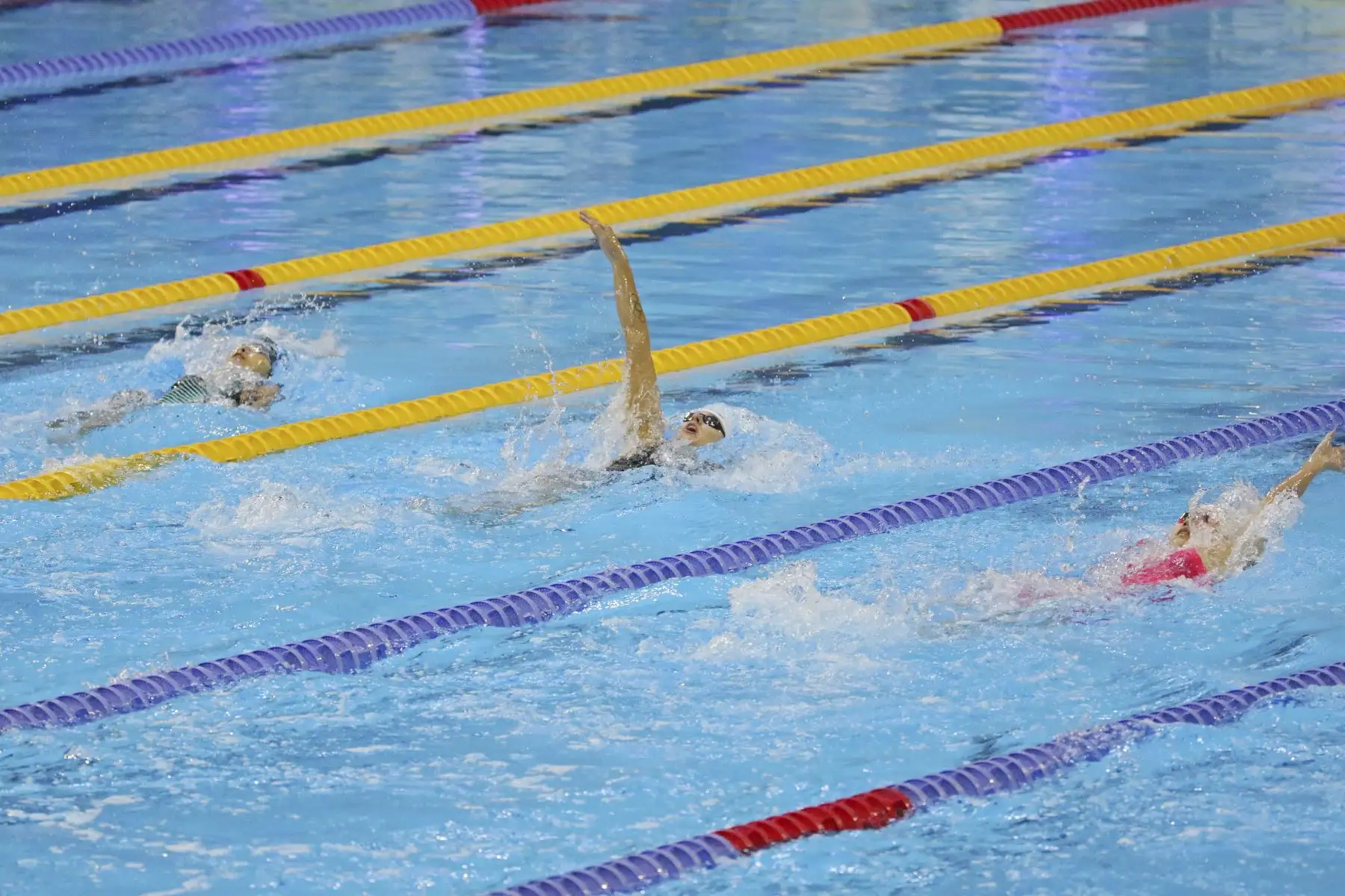 Nadadores dieron lo mejor para lograr meterse a las semifinales en el Campeonato Mundial Júnior de Natación Lima 2022. Foto: Legado