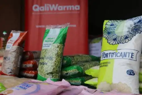 El Programa Nacional de Alimentación Escolar Qali Warma inició en Moquegua la distribución de 120 toneladas de alimentos, como parte de la cuarta entrega bimensual del año escolar, destinada para la atención de 22,532 escolares de 366 instituciones educativas públicas de las tres provincias del departamento.