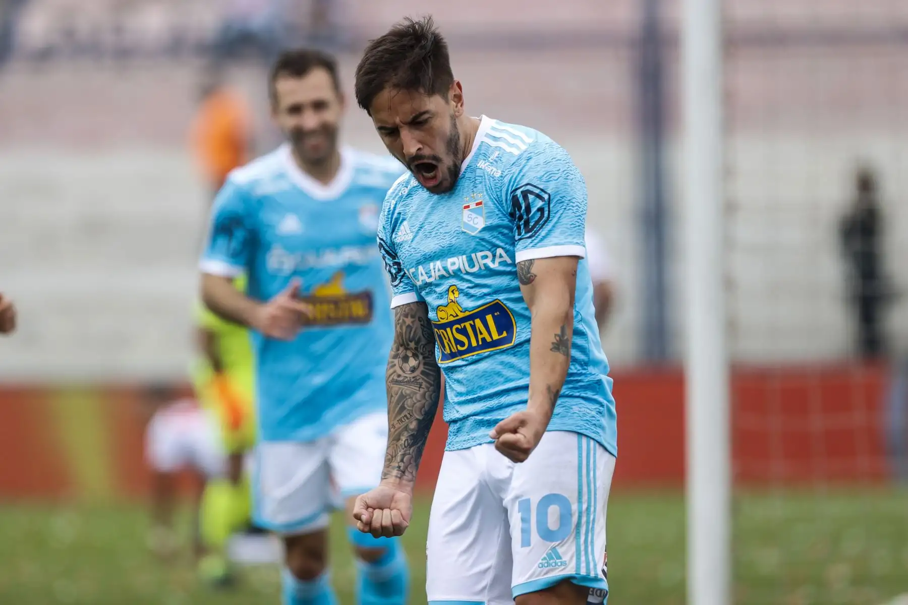 Sporting Cristal vence 3 a 0 a Deportivo Municipal en el estadio Elias Moreno de Villa El Salvador, en partido por la jornada 10 del Torneo Clausura. Foto: ANDINA/Carla Patiño