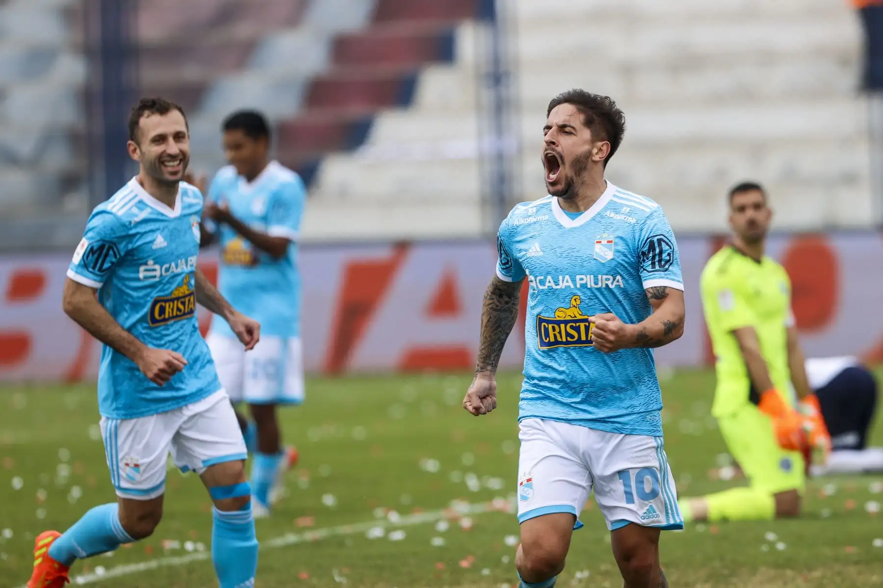 Sporting Cristal vence 3 a 0 a Deportivo Municipal en el estadio Elias Moreno de Villa El Salvador, en partido por la jornada 10 del Torneo Clausura. Foto: ANDINA/Carla Patiño