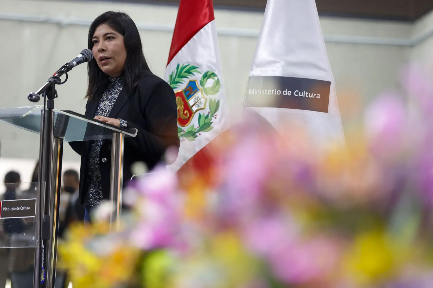 En el marco del Día Internacional de la Mujer Indígena, que se conmemora este lunes 5 de setiembre, con la participación de la ministra de Cultura, Betssy Chávez, el Ministerio de Cultura otorgó la distinción de Personalidad Meritoria de la Cultura a cinco destacadas lideresas. 
Foto: ANDINA/Carla Patiño